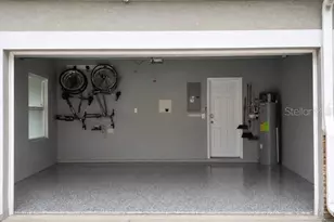 10802 Celtic Woods Ave, Tampa, FL 33647 - Photo 24