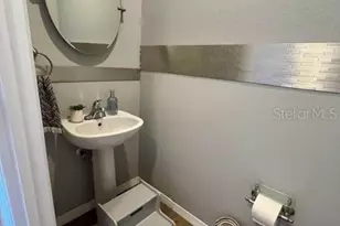 10802 Celtic Woods Ave, Tampa, FL 33647 - Photo 20
