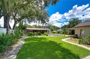 3917 King Dr, Brandon, FL 33511 - Photo 2