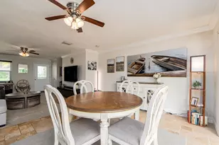 1679 Woodridge Dr, Clearwater, FL 33756 - Photo 10