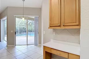 10221 Garden Alcove Dr, Tampa, FL 33647 - Photo 20