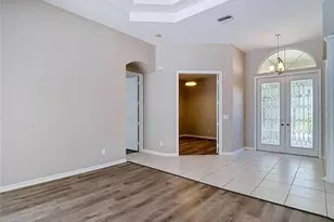 10221 Garden Alcove Dr, Tampa, FL 33647 - Photo 14