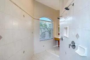 10221 Garden Alcove Dr, Tampa, FL 33647 - Photo 36