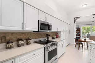 1101 Haley Ln, Dunedin, FL 34698 - Photo 4