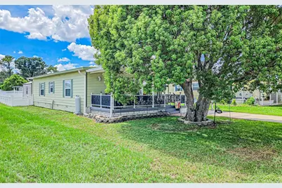 36952 Grace Avenue, Zephyrhills, FL 33542 - Photo 4