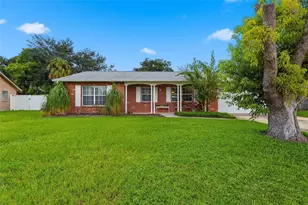 8403 S Flintrock Ct, Tampa, FL 33615 - Photo 36