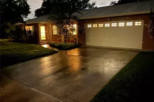 8403 S Flintrock Ct, Tampa, FL 33615 - Photo 42