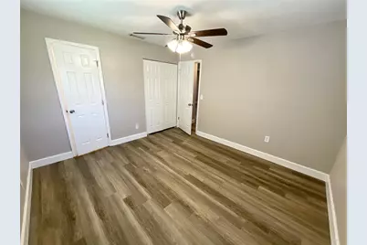 4041 53rd Avenue N, Saint Petersburg, FL 33714 - Photo 14