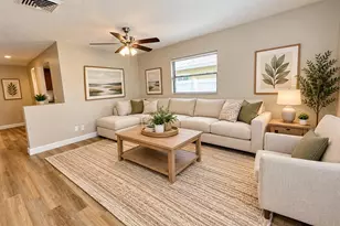 4041 53rd Ave N, Saint Petersburg, FL 33714 - Photo 1