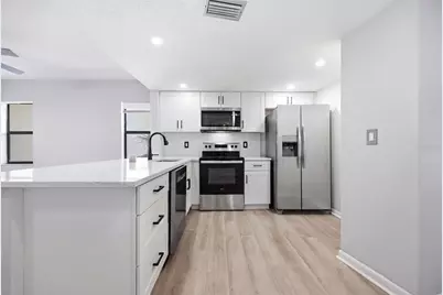 300 S Florida Avenue #100K, Tarpon Springs, FL 34689 - Photo 8