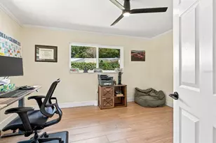 2761 N Westchester Dr N, Clearwater, FL 33761 - Photo 34