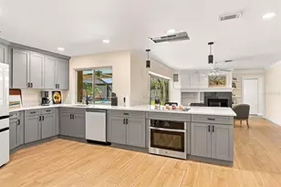 2761 N Westchester Dr N, Clearwater, FL 33761 - Photo 12