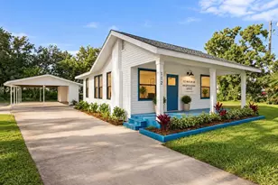 112 E Martin Luther King Jr Dr, Tarpon Springs, FL 34689 - Photo 1