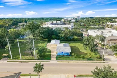 112 E Martin Luther King Jr Drive, Tarpon Springs, FL 34689 - Photo 32