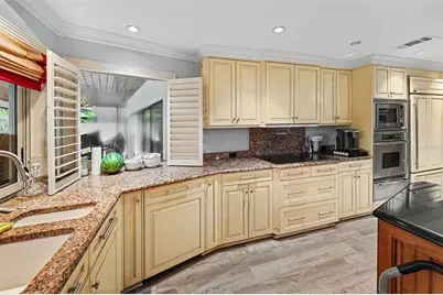 2300 Kent Drive, Largo, FL 33774 - Photo 18