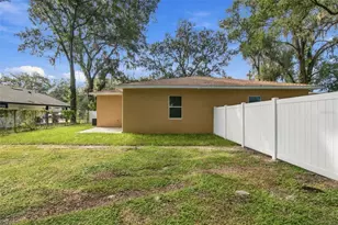 308 E Damon St, Plant City, FL 33563 - Photo 6