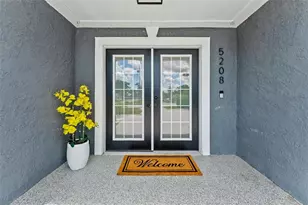 5208 Ansley Cir, Tampa, FL 33610 - Photo 2