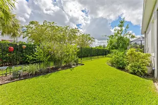 5520 Silver Sun Dr, Apollo Beach, FL 33572 - Photo 10