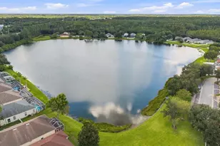 18022 Lake Reflections Blvd, Lutz, FL 33558 - Photo 26