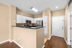 1810 E Palm Ave, Tampa, FL 33605 - Photo 8
