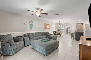 407 Royal Empress Dr, Ruskin, FL 33570 - Photo 20