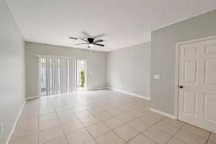 8543 Trail Wind Dr, Tampa, FL 33647 - Photo 10