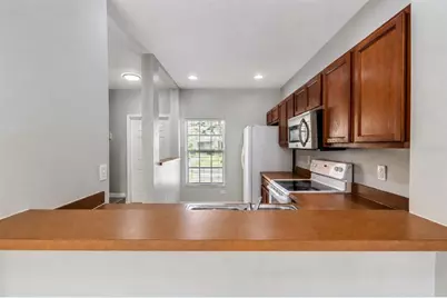 8543 Trail Wind Drive, Tampa, FL 33647 - Photo 8