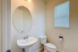 2404 Arch Ave, Oldsmar, FL 34677 - Photo 26