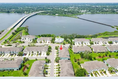 2404 Arch Ave, Oldsmar, FL 34677 - Photo 2