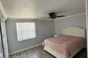 9408 Rosebury Ct, Tampa, FL 33615 - Photo 8