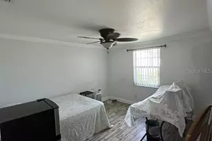 9408 Rosebury Ct, Tampa, FL 33615 - Photo 10