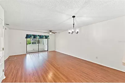 304 Kelsey Way, Sun City Center, FL 33573 - Photo 8