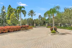 9715 Bay Grove Ln, Tampa, FL 33615 - Photo 40