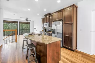 9715 Bay Grove Ln, Tampa, FL 33615 - Photo 8