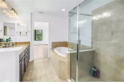 9715 Bay Grove Lane, Tampa, FL 33615 - Photo 24