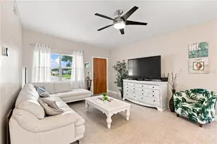 11610 116th St, Seminole, FL 33778 - Photo 8
