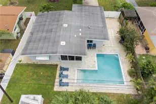 11610 116th St, Seminole, FL 33778 - Photo 36