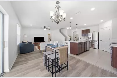 10019 Geese Trail Circle, Sun City Center, FL 33573 - Photo 6