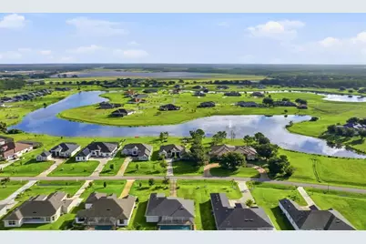 5209 Lake Venice Drive, Wimauma, FL 33598 - Photo 2