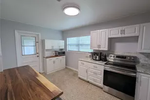 8723 N 27th St, Tampa, FL 33604 - Photo 16