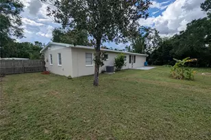 8723 N 27th St, Tampa, FL 33604 - Photo 8