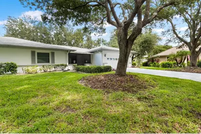 1613 Laughton Place, Sun City Center, FL 33573 - Photo 4