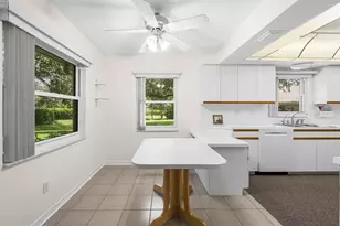 1613 Laughton Pl, Sun City Center, FL 33573 - Photo 20