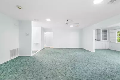 1613 Laughton Place, Sun City Center, FL 33573 - Photo 10
