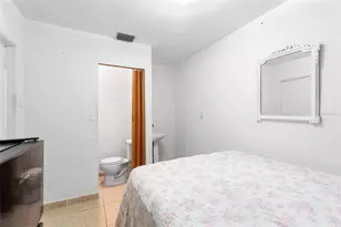 2313 E 111th Ave, Tampa, FL 33612 - Photo 26