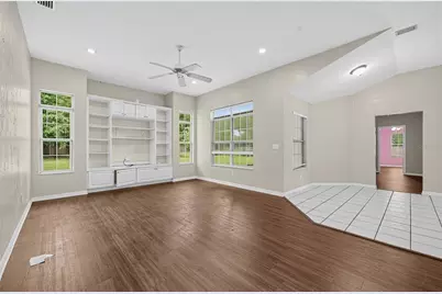 526 NW Savannah Circle, Lake City, FL 32055 - Photo 10