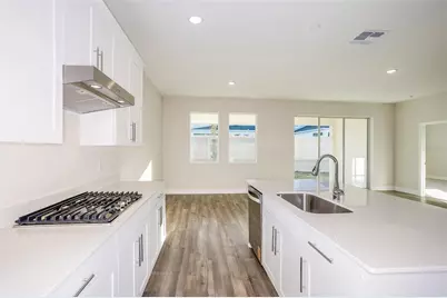 33527 Twilight Sea Place, Dade City, FL 33525 - Photo 10
