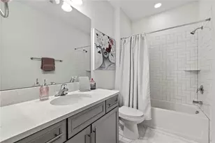 9208 Fox Sparrow Rd, Tampa, FL 33626 - Photo 32