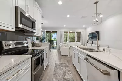 9208 Fox Sparrow Road, Tampa, FL 33626 - Photo 12