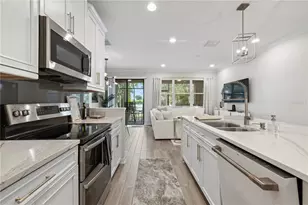 9208 Fox Sparrow Rd, Tampa, FL 33626 - Photo 12